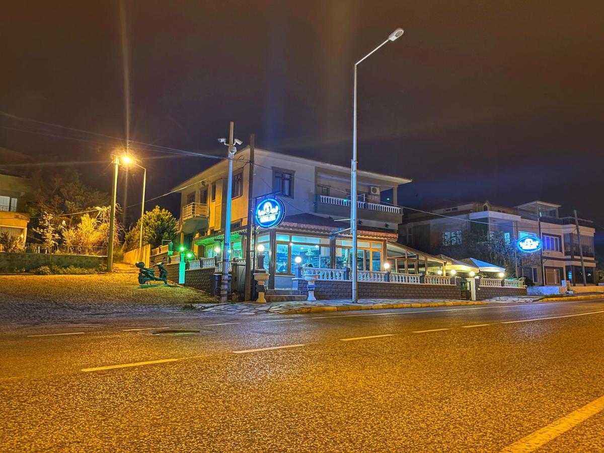 Soezer Otel Ayvalik Bagian luar foto