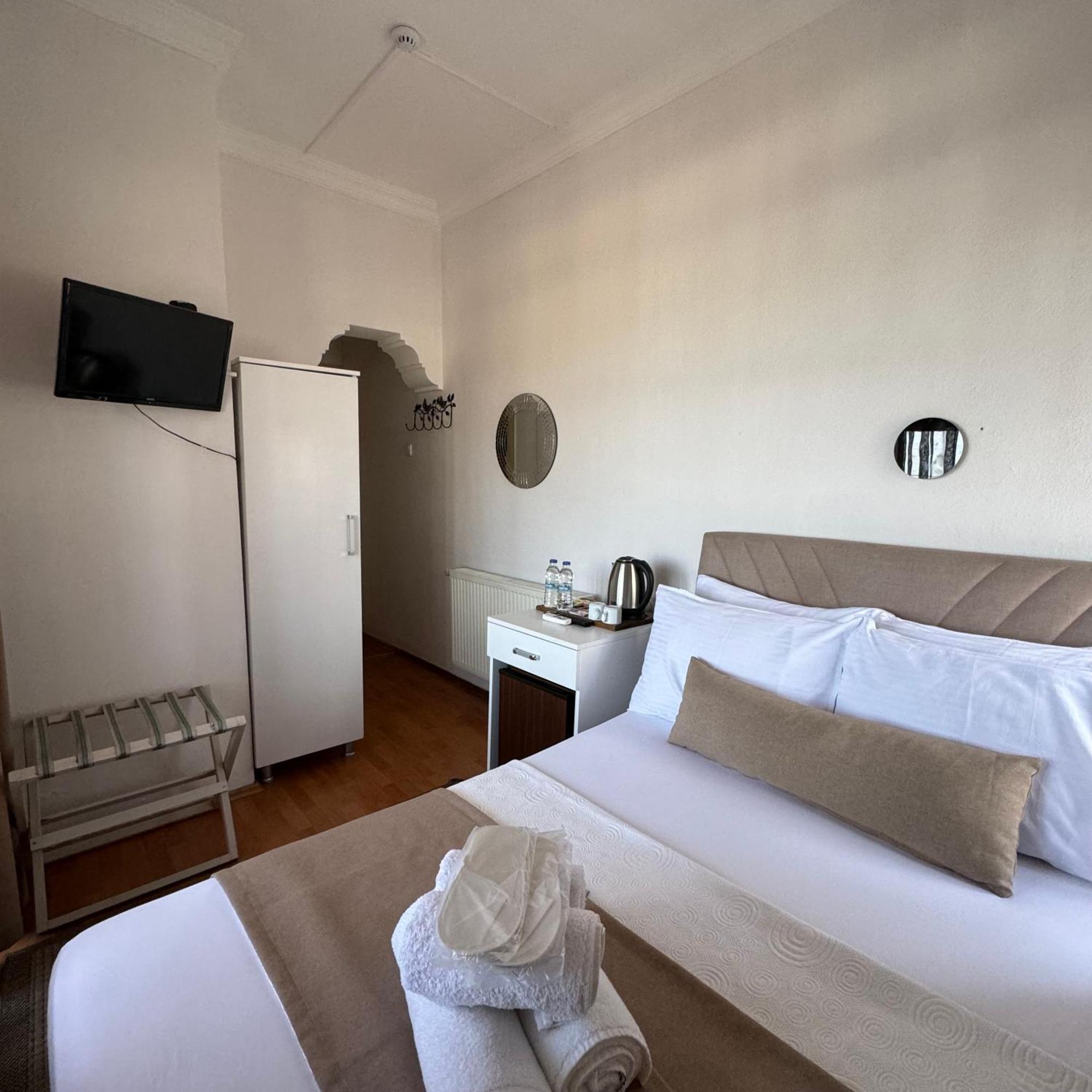 Soezer Otel Ayvalik Bagian luar foto