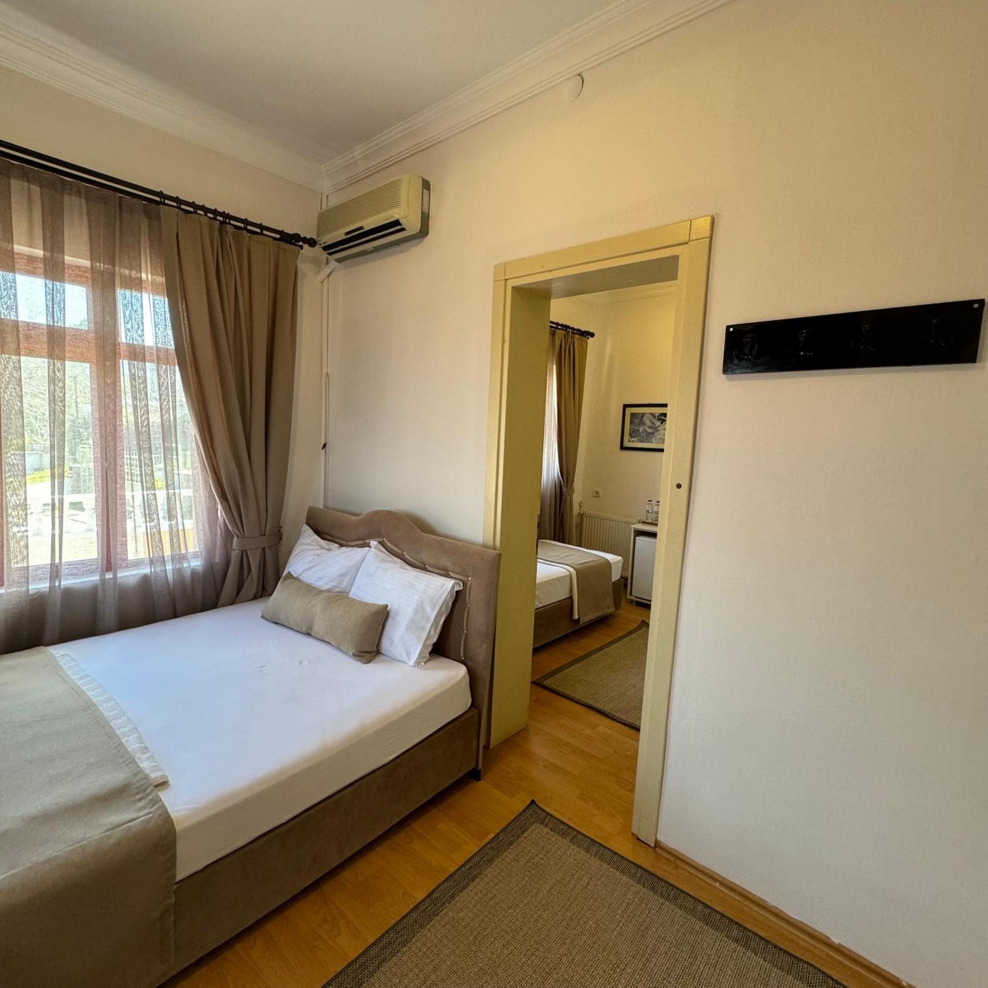 Soezer Otel Ayvalik Bagian luar foto