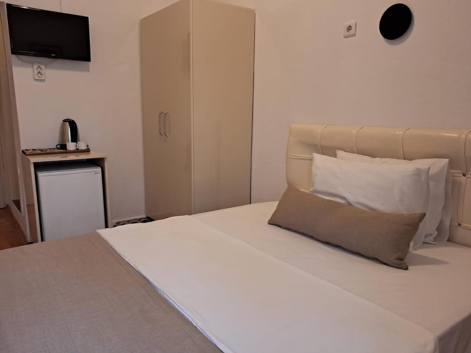 Soezer Otel Ayvalik Bagian luar foto