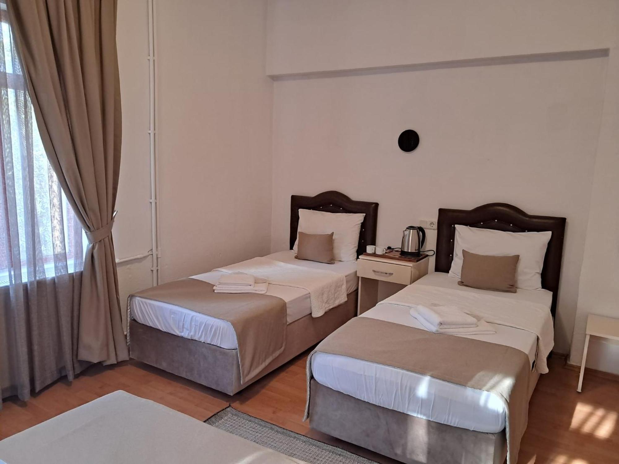 Soezer Otel Ayvalik Bagian luar foto