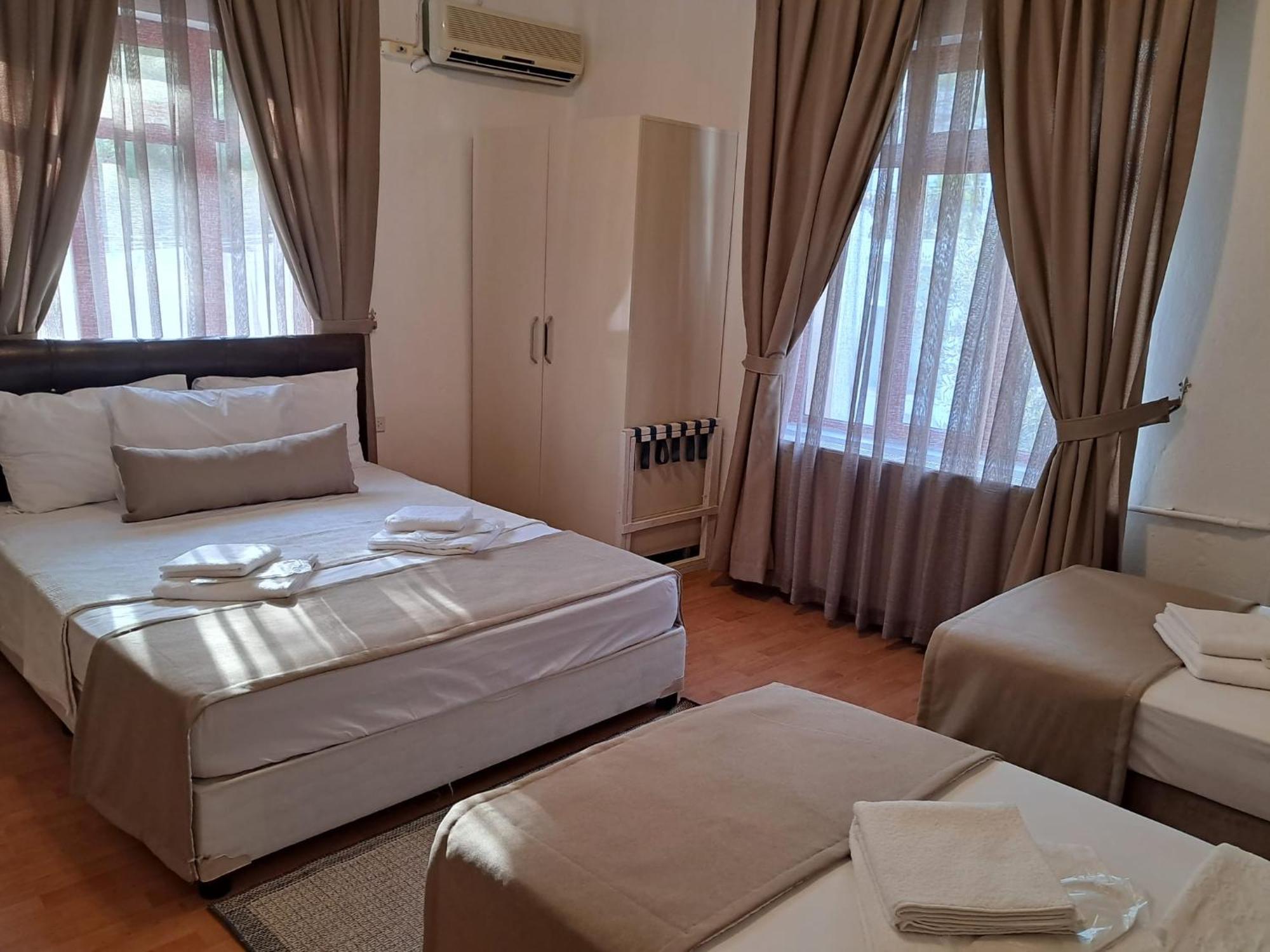 Soezer Otel Ayvalik Bagian luar foto
