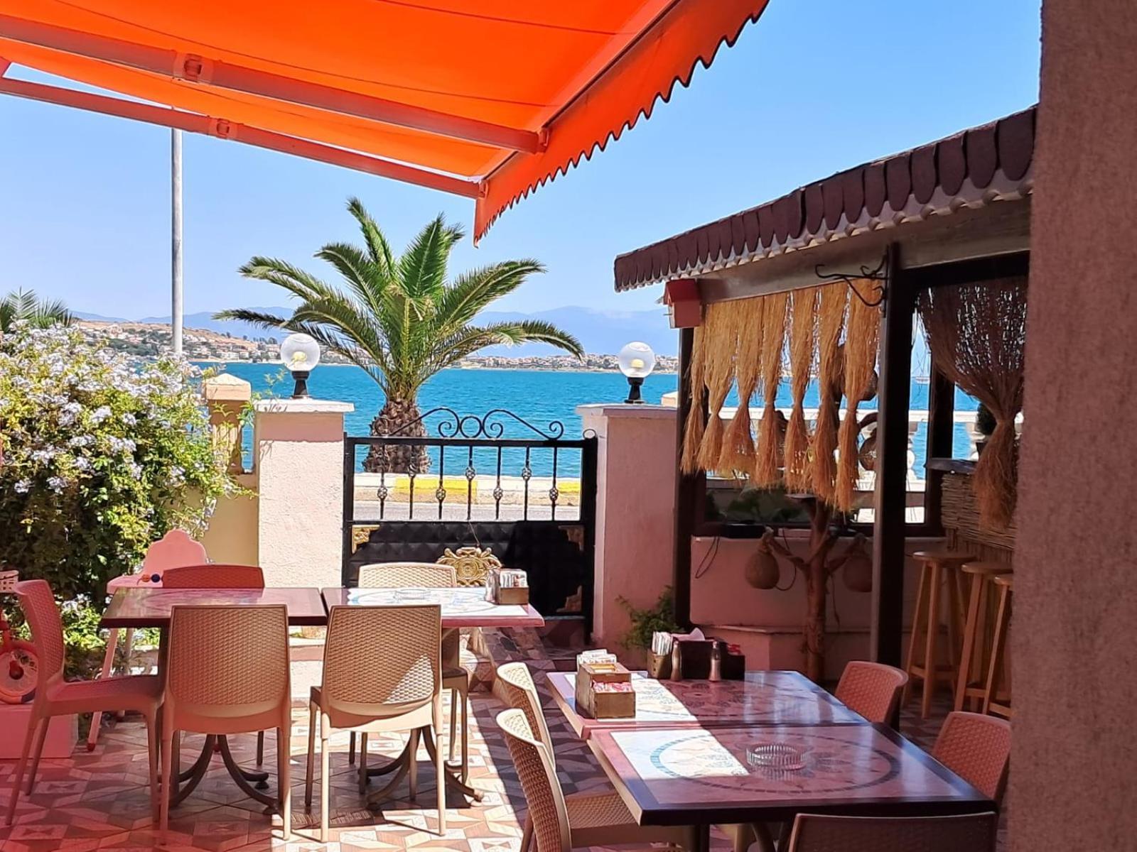 Soezer Otel Ayvalik Bagian luar foto
